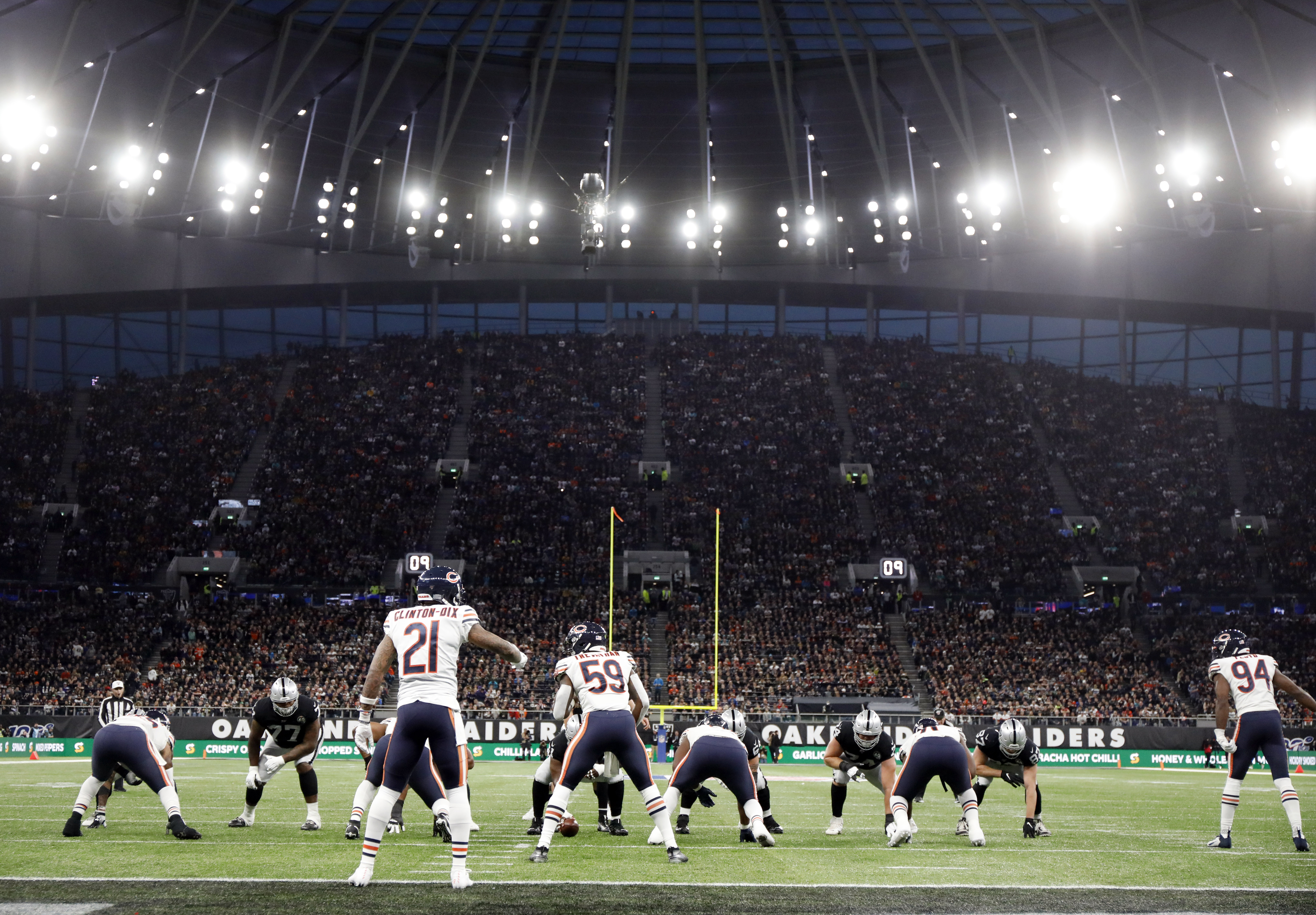 The Bears and Raiders play Oct. 6, 2019, at Tottenham Hotspur Stadium in London. (Brian Cassella/Chicago Tribune)