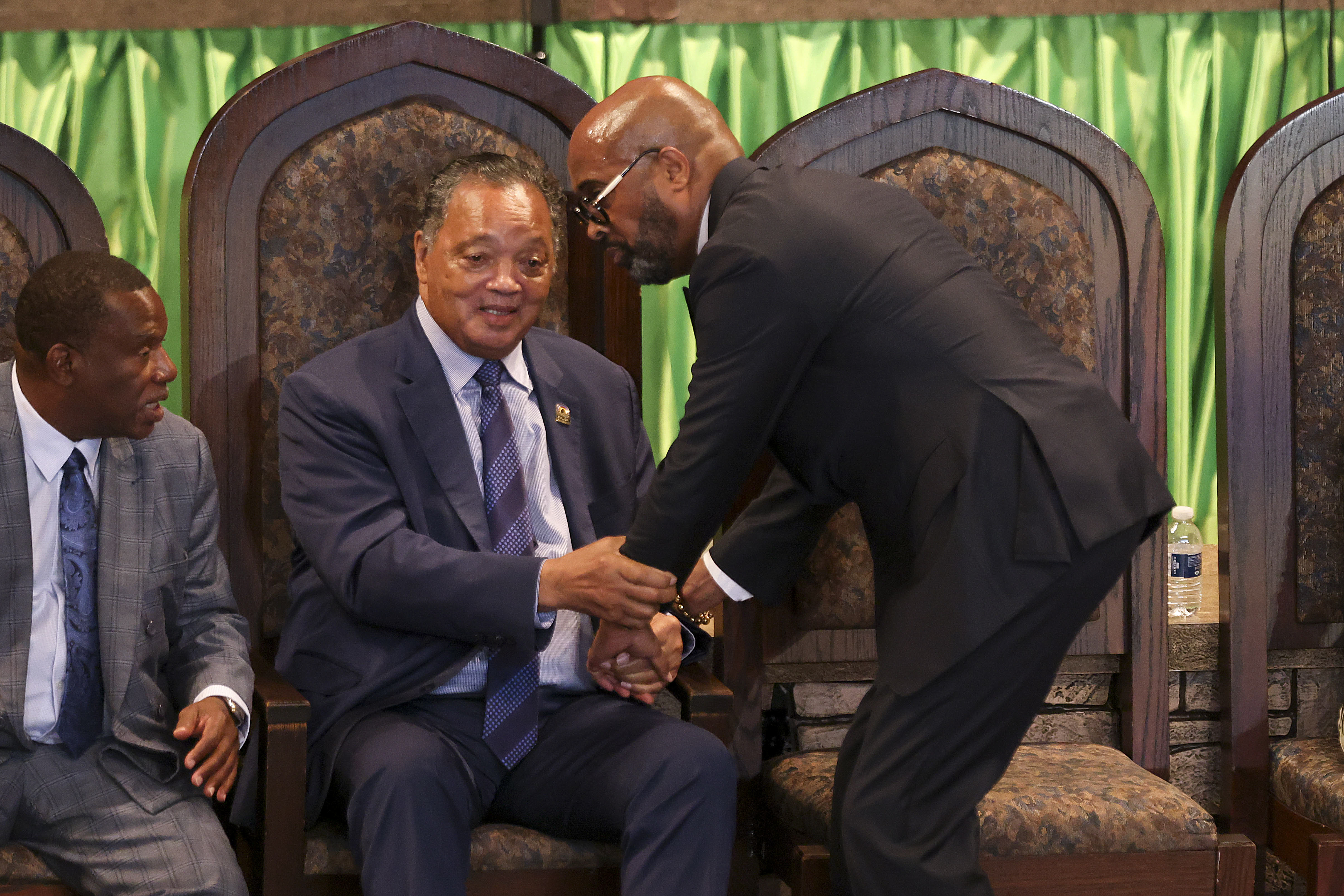 Rev. Jesse L. Jackson, Sr. speaks with Rev. Frederick Douglass Haynes III during the Rainbow/PUSH Coalition Annual Convention at the Apostolic Church of God in the Woodlawn neighborhood on July 16, 2023. (Eileen T. Meslar/Chicago Tribune)